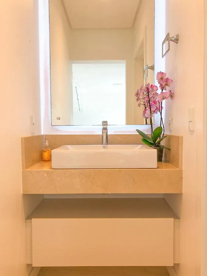 Semesterbostad Casa Com 4 Suites Em Jurere Internacional Florianópolis